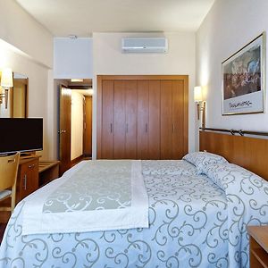 Habitación con 2 Camas Individuales